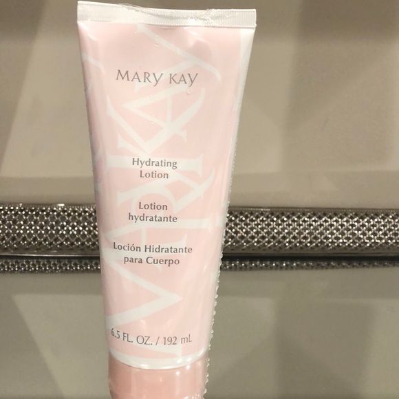 Mary Kay Makeup New Marykay Hydrating Lotion Poshmark